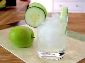 Cucumber sour apple gin fizz