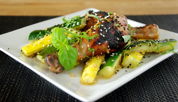 Sous vide chicken legs honey sriracha