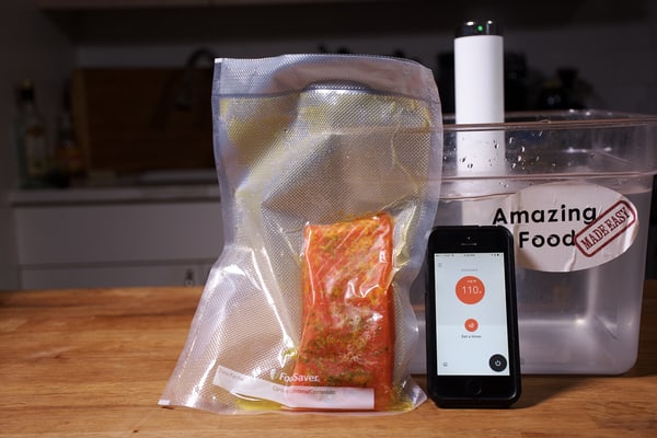 Sous vide salmon carpaccio joule