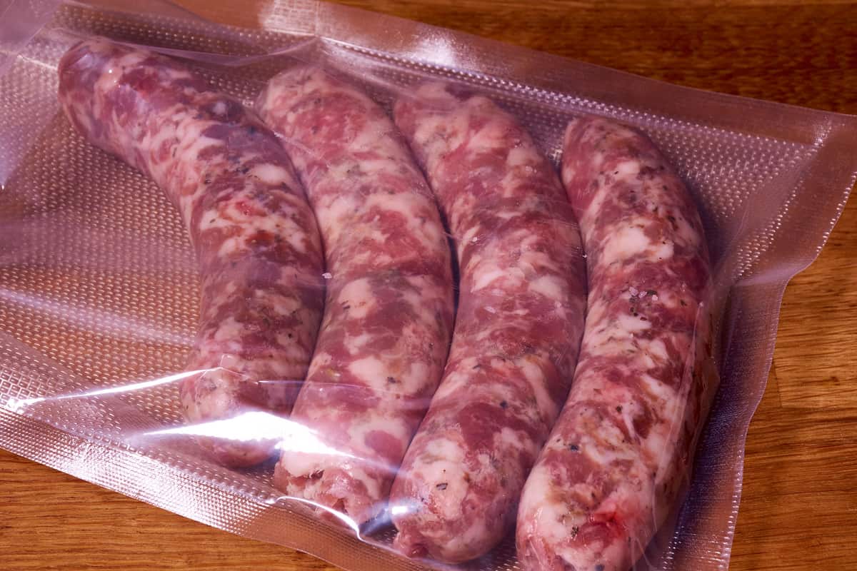 Sous vide sausage sage cauliflower slaw bagged2