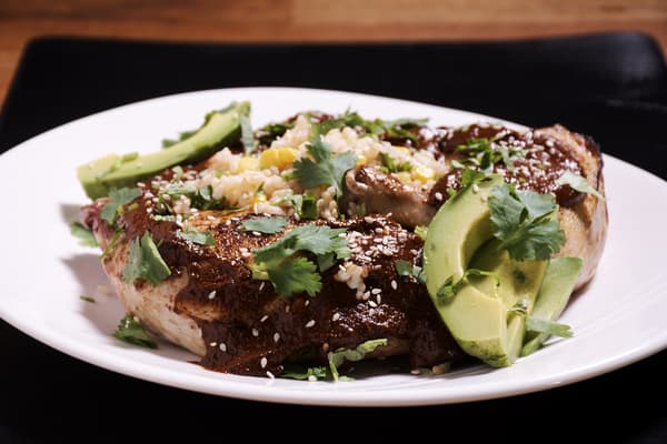 Sous vide chicken thigh mole 8