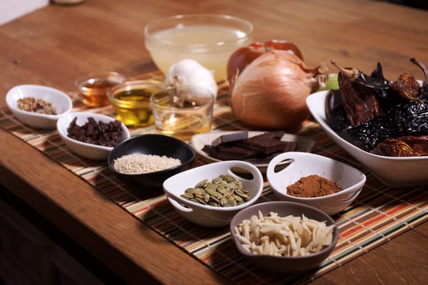 Sous vide chicken thigh mole 4