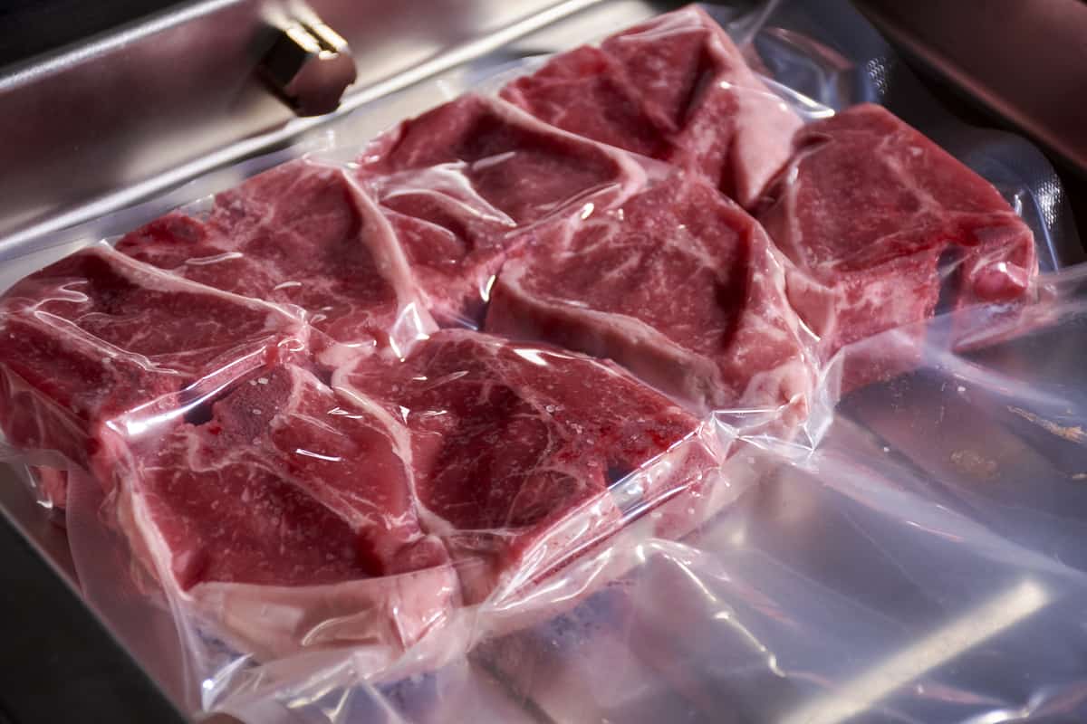 Sous vide lamb roasted tomato salsa 4