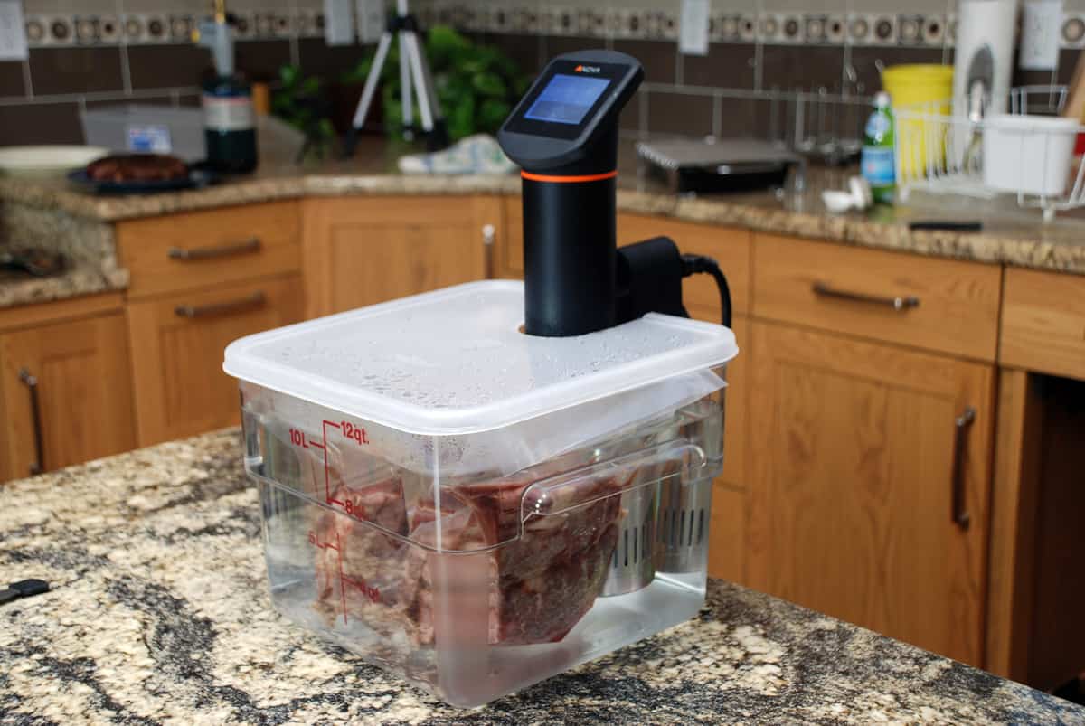Sous vide steak in anova