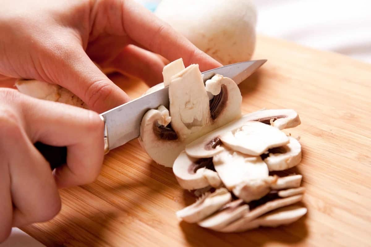 How much is in a mushroom 6