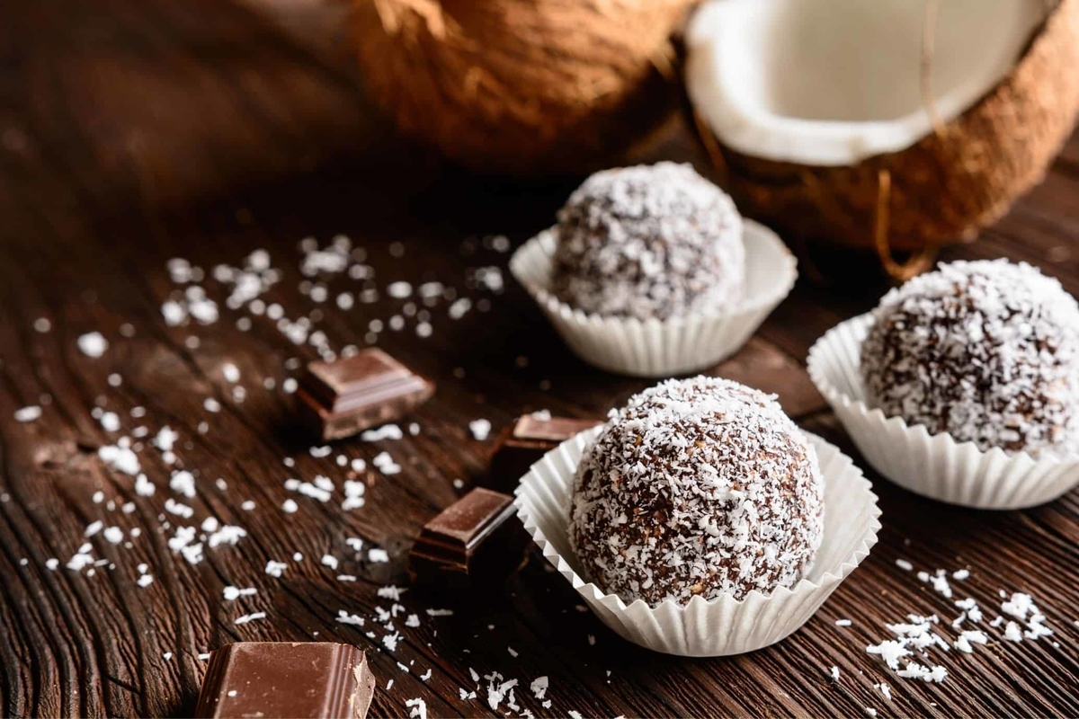 How much is in a coconut 10