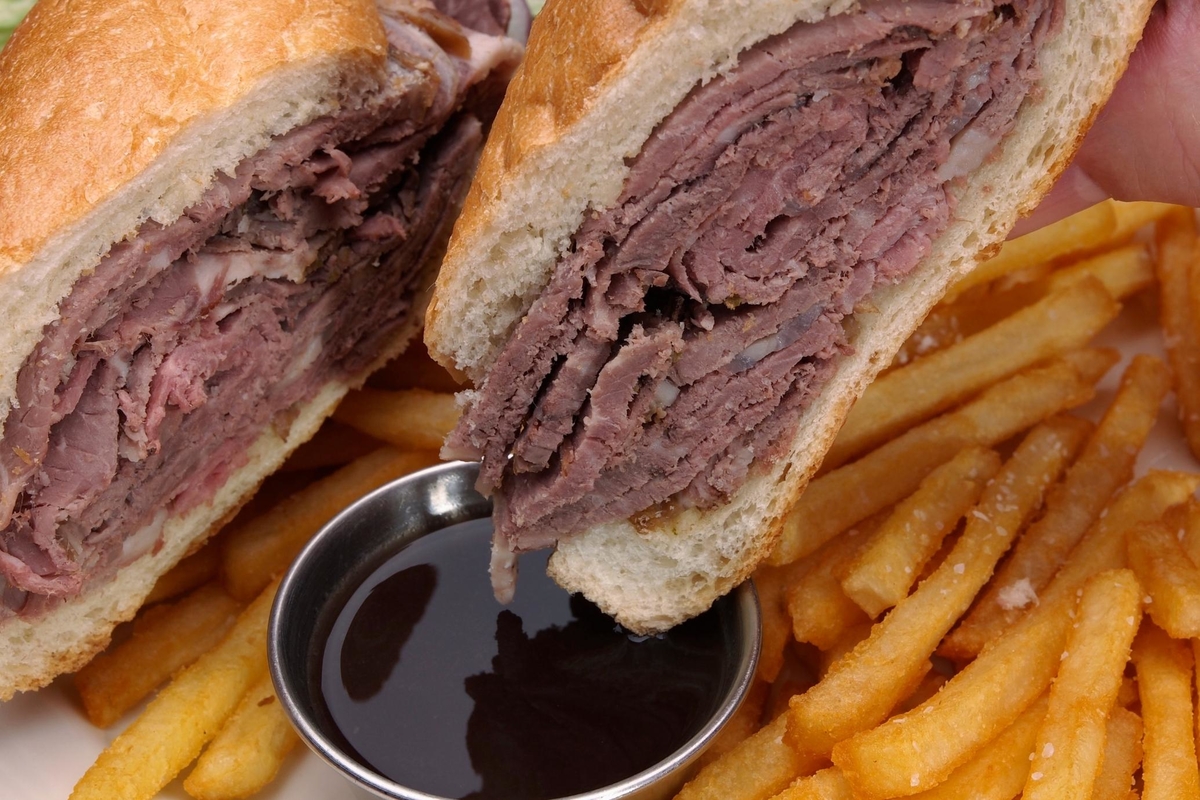 Sous vide french dip sandwich 1