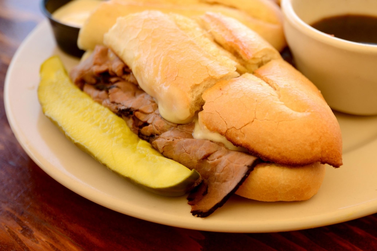 Sous vide french dip sandwich 5