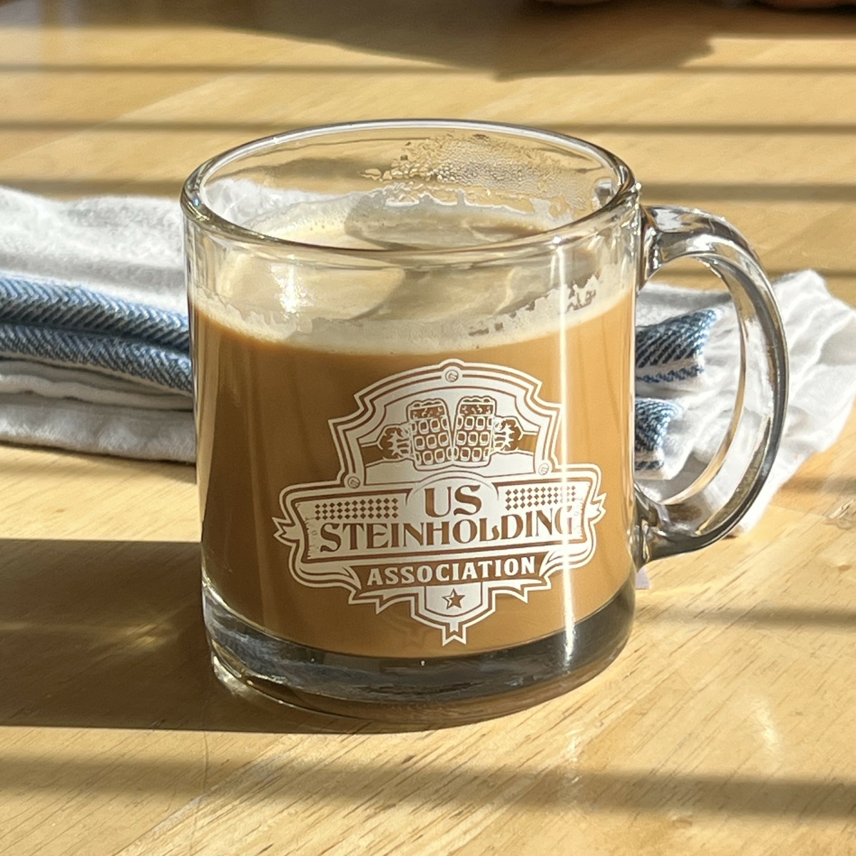 Coffee mug with cream