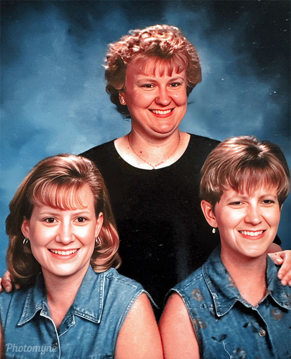 Sister photo. Sharyn, Lori and Shirley. 1990s