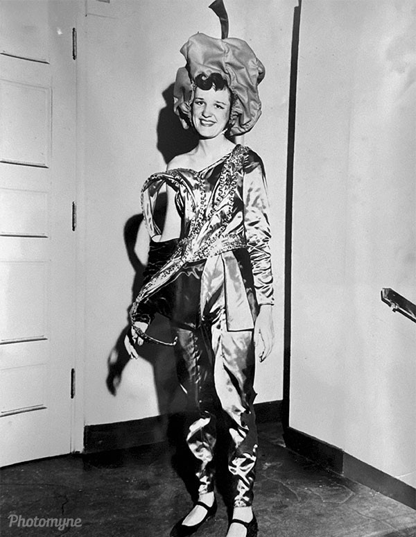 Orange Bowl model Halloween Float. 1951
