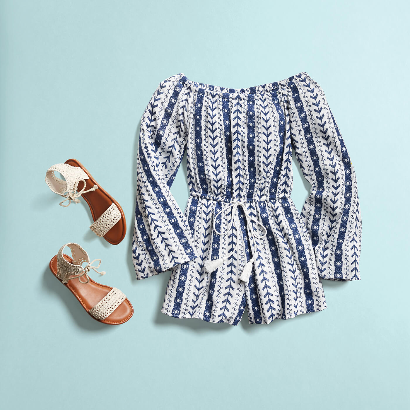 What To Wear On A Plane - FlawlessEnd