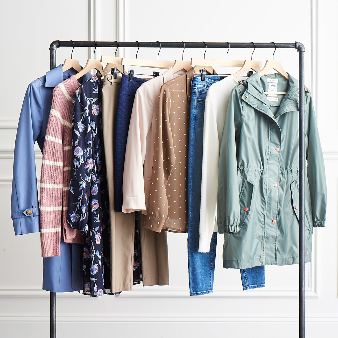 WATCH What's a Capsule Wardrobe? And, How Do You Build One? Stitch Fix