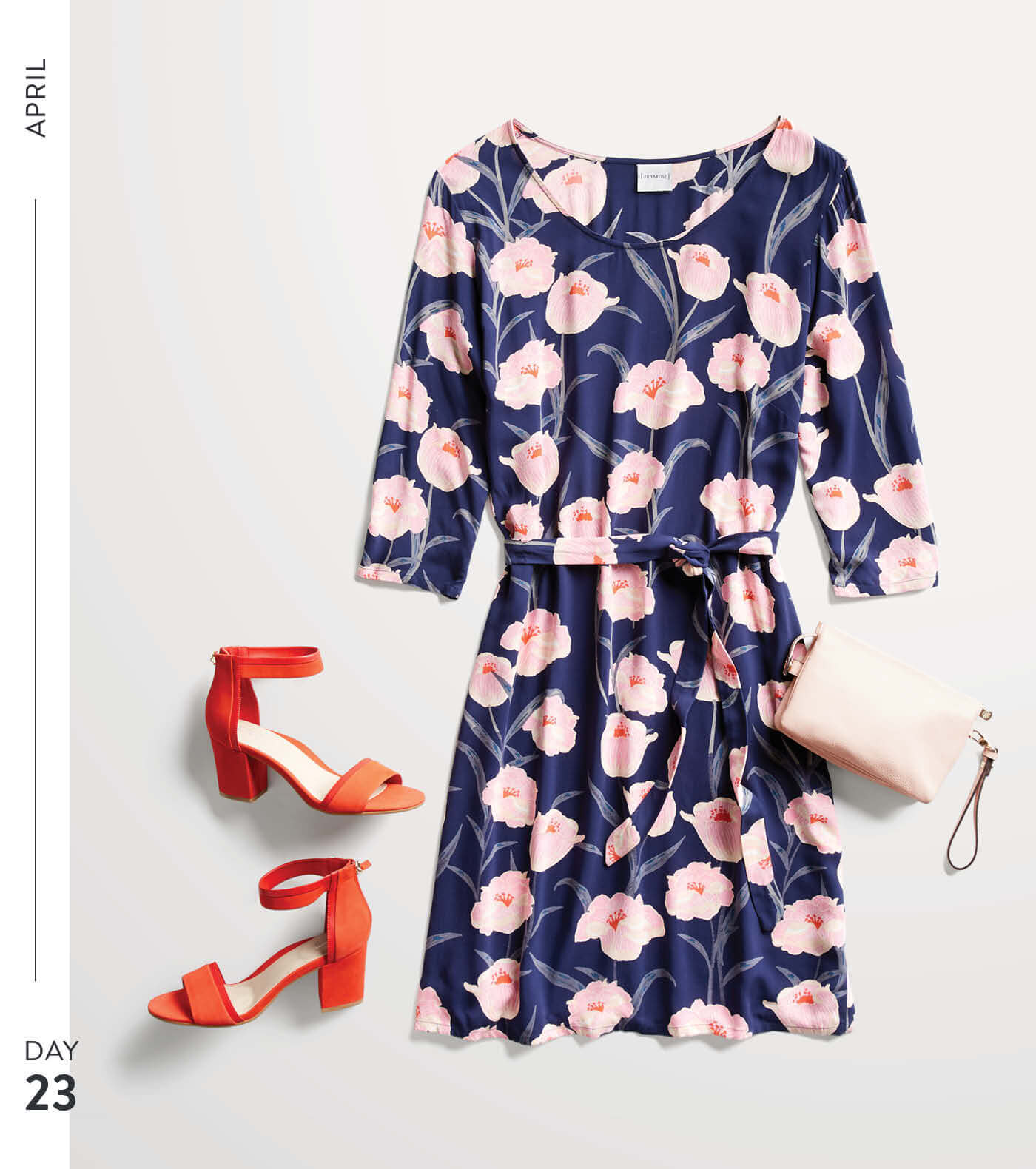 W_BLG_AprilMonthOfOutfits23