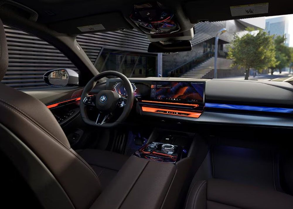 2025 BMW i5 Features