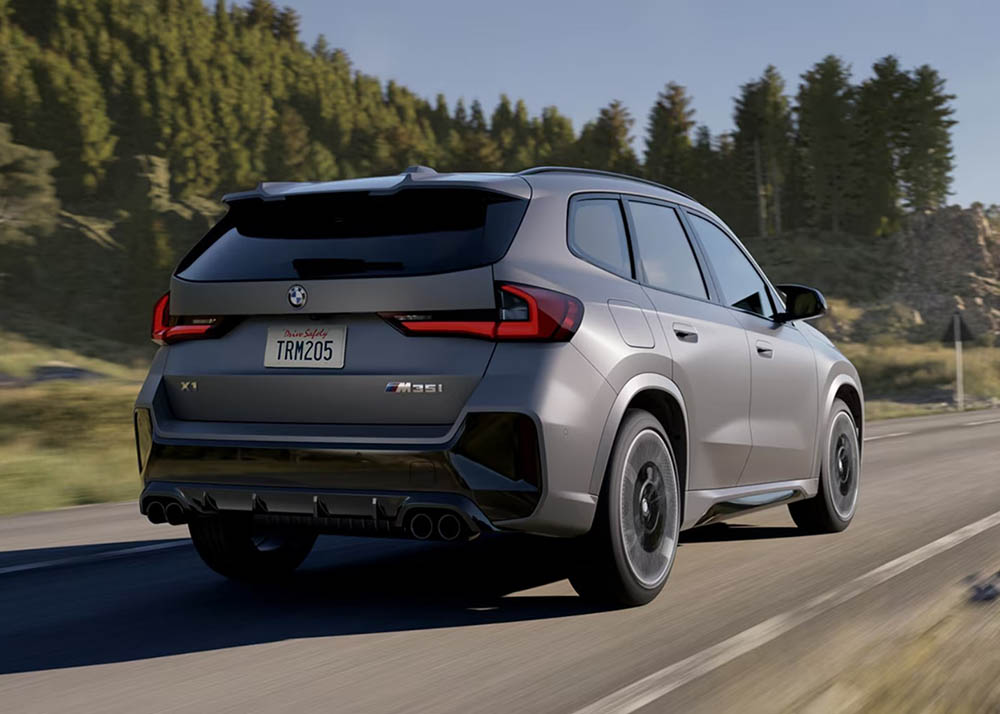 2025 BMW X1 Performance