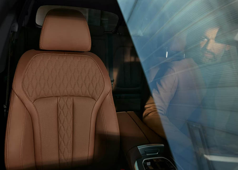 2025 BMW X5 Interior Features