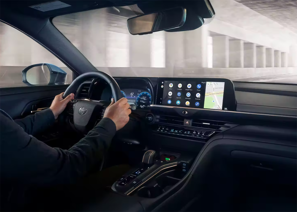 Toyota Crown Tech Features