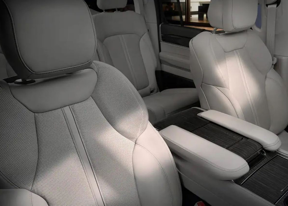 Interior Amenities