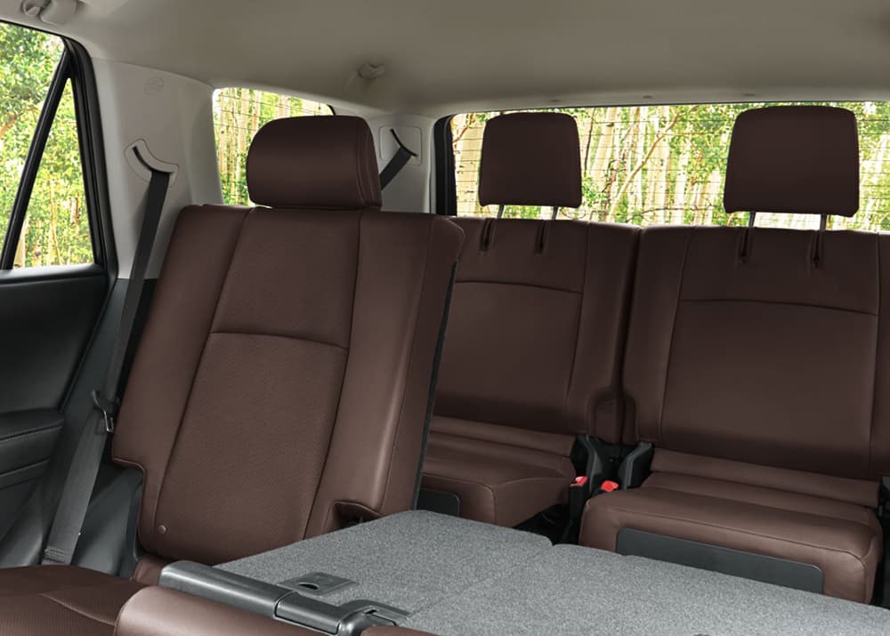 2024 Toyota 4Runner Interior Amenities