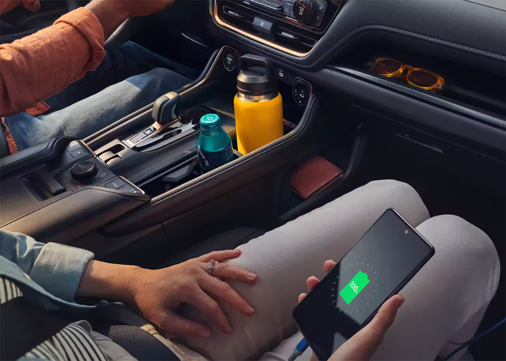 Toyota Grad Highlander Technology Features