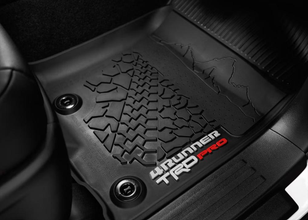 Toyota 4Runner TRD Pro Amenities