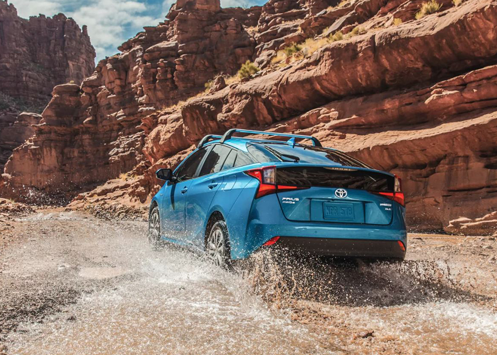2022 Toyota Prius Performance