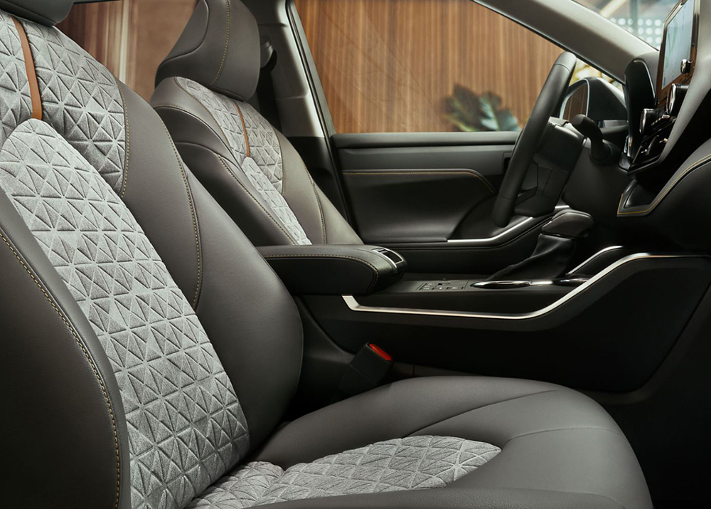 2023 Toyota Highlander Interior Comfort
