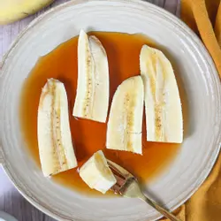 Plátano con miel de palma,