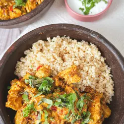 Pollo tika masala con quínoa