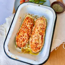 Italienische kürbisse gefüllte quinoa