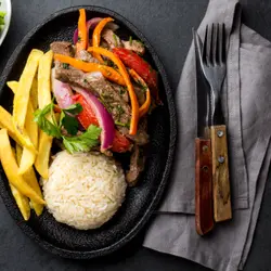 लोमो saltado