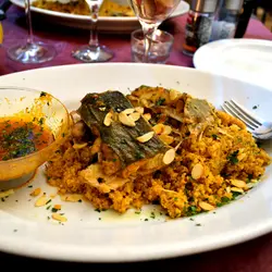 Filet mit senf und honig mit couscous