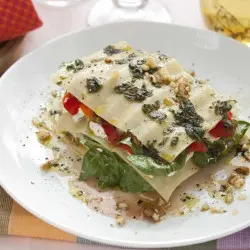 Kalt lasagne zucchini, paprika und käse