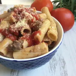 पेनी bolognese