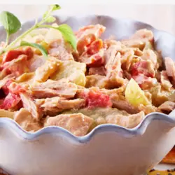 Komkommer salade, tomaat en tuna "thermomix"