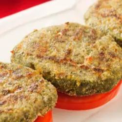 Lachs burger und spinat-salat mit tomaten "thermomix"