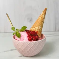 Homemade ijs bosk fruchten
