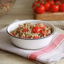 Bol risotto mei tomaat en basil