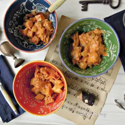 Pilze und kartoffeln masala