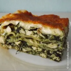 Cyw iâr lasagna, sbigoglys a madarch