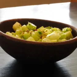 Apio con pistacho,