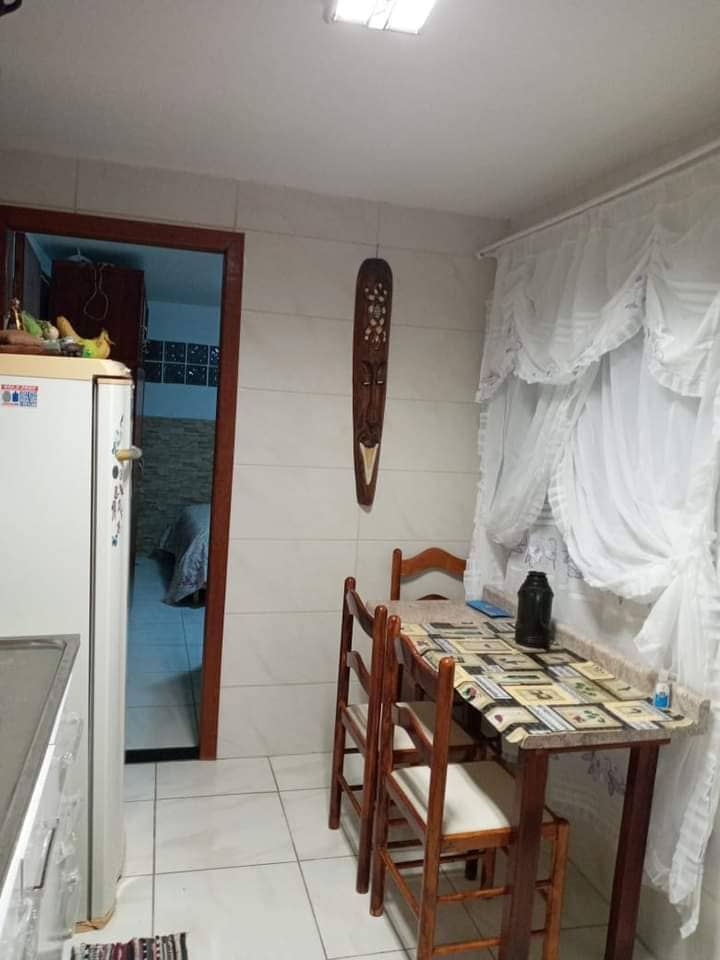 Sobrado com 2 Dormitórios à Venda, São João do Rio Vermelho