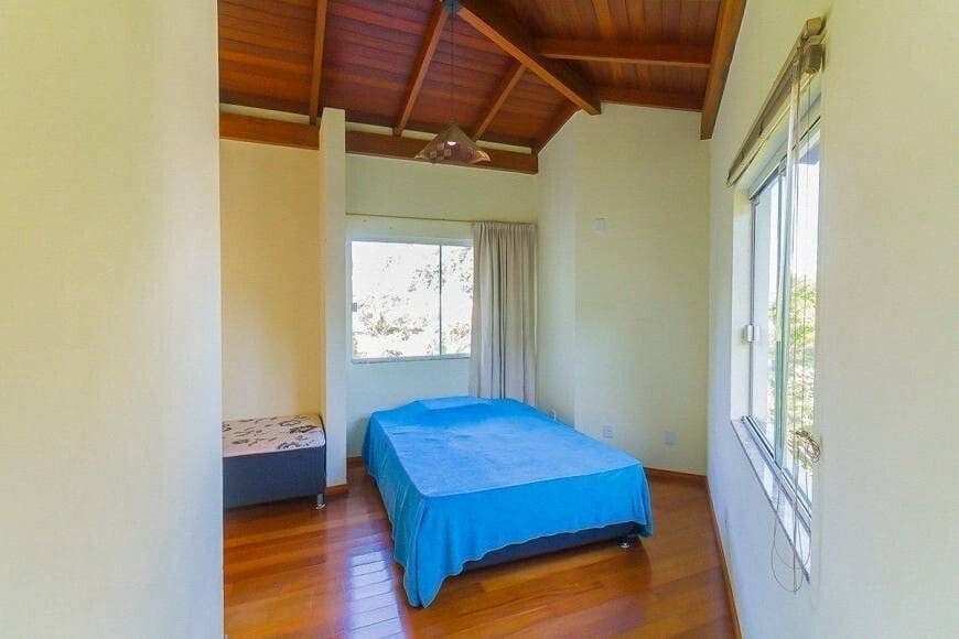 Casa Residencial à Venda na Trindade, Florianópolis - SC
