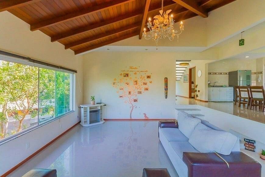 Casa Residencial à Venda na Trindade, Florianópolis - SC