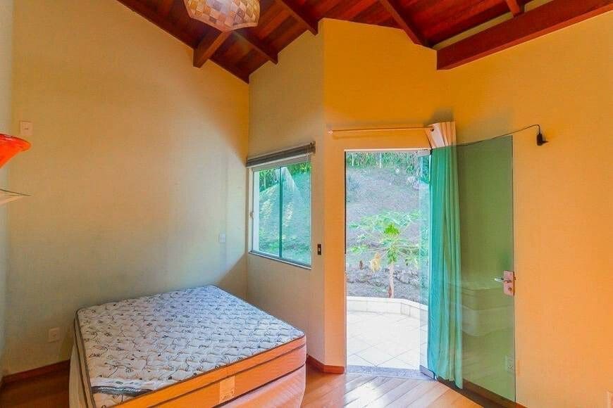 Casa Residencial à Venda na Trindade, Florianópolis - SC