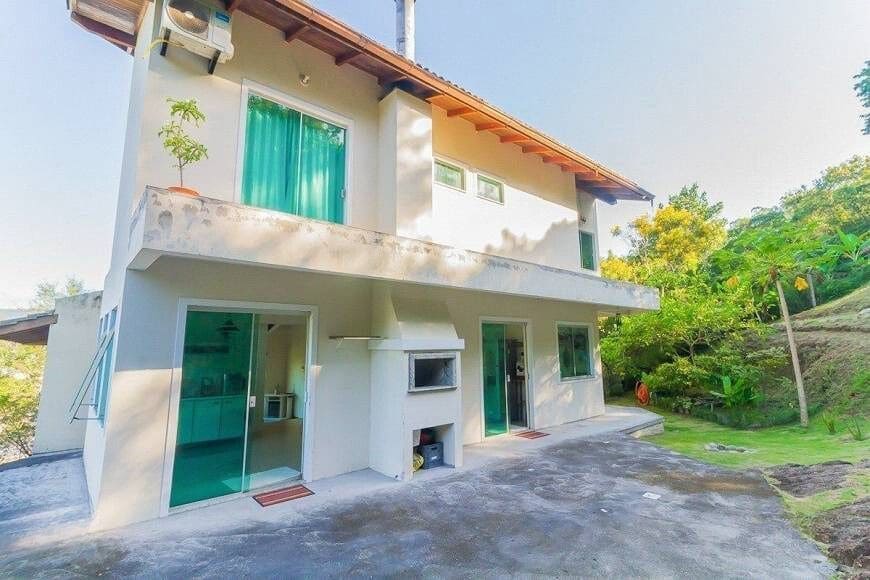 Casa Residencial à Venda na Trindade, Florianópolis - SC