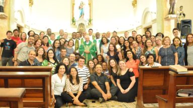 Comunidade Canção Nova participa da Escola de Comunhão