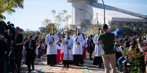 Procissão de Corpus Christi na Canção Nova 2025