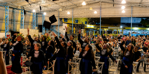 Formandos da Faculdade Canção Nova na Colação de Grau de 2025.